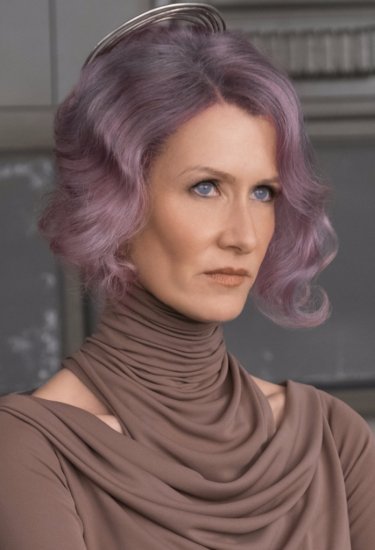 Holdo-Elle.png